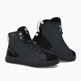 Scarpe Delta H2O, un paio di scarpe impermeabili per donne. Design elegante in Blu scuro-nero. Di REV'IT!.